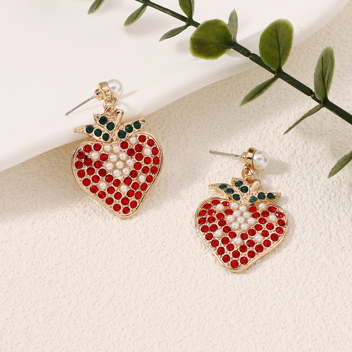 Yiwu Jewelry E-commerce Strawb - Women'S Fashion E Commerce recension och pris